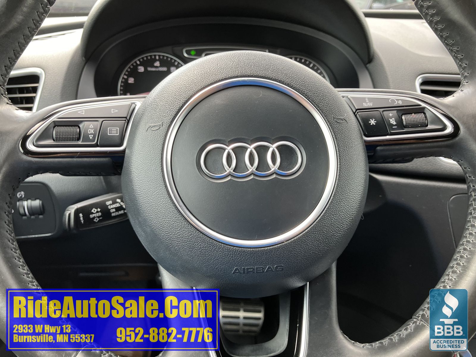 Audi Q3 2.0T Prestige снимка Audi Q3 2.0T Prestige