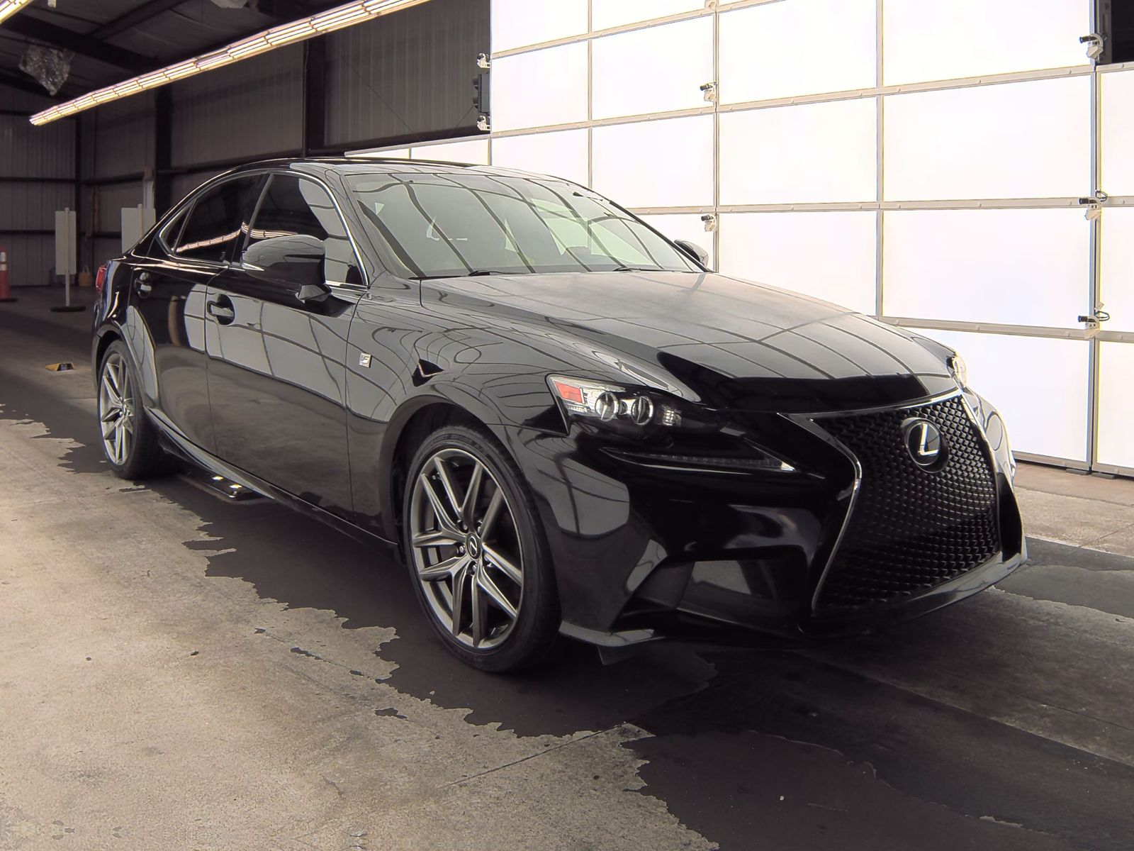 2016 Lexus IS IS 200t RWD