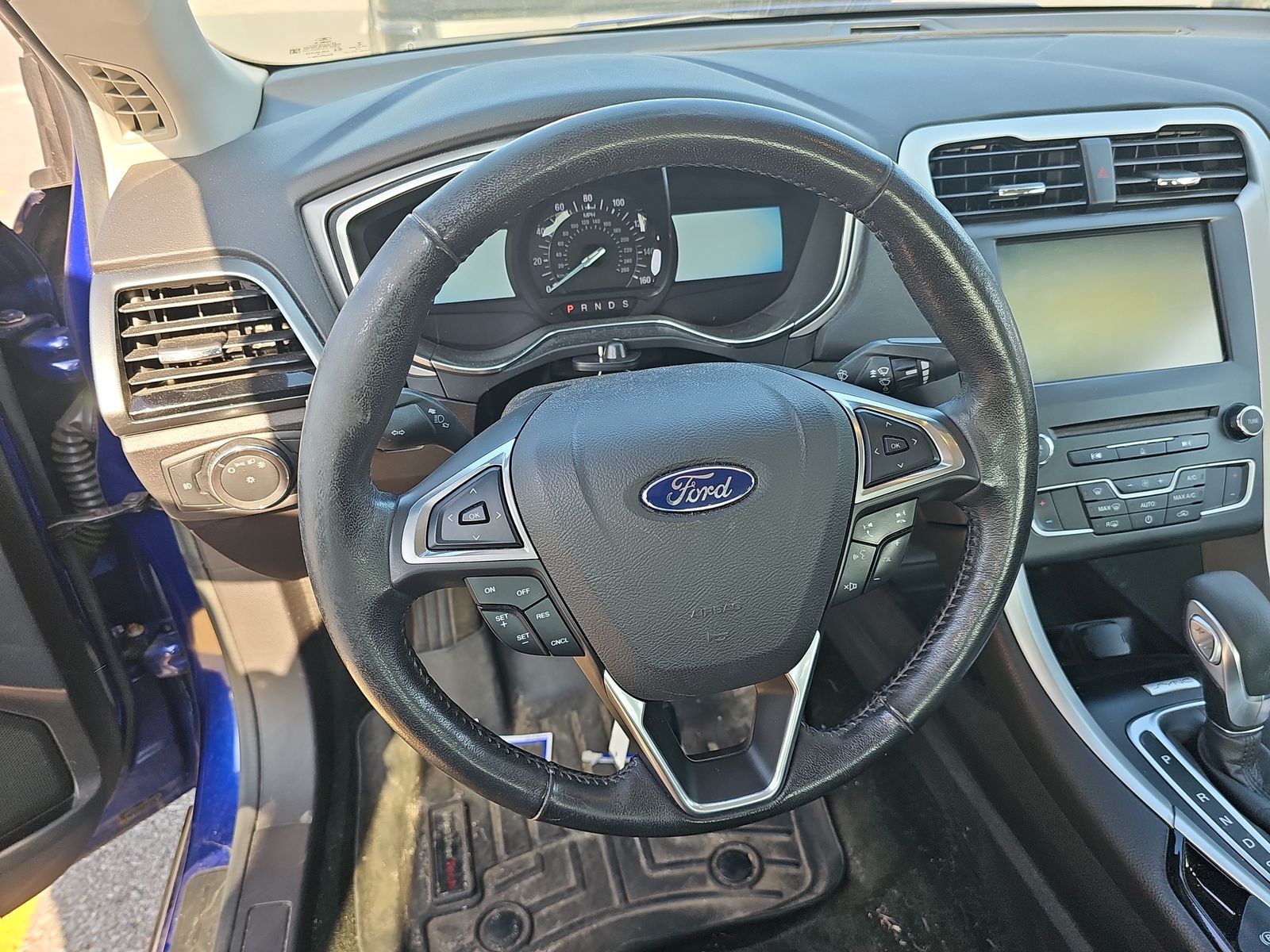 2016 Ford Fusion SE FWD