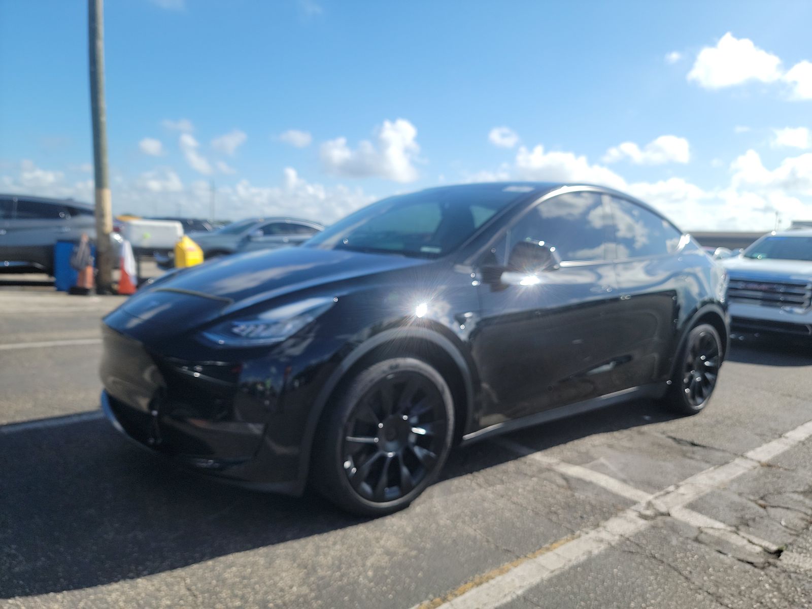 2022 Tesla Model Y Long Range AWD