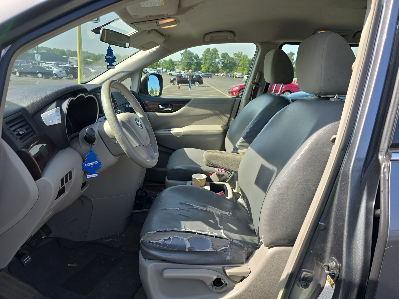 2016 Nissan Quest S FWD