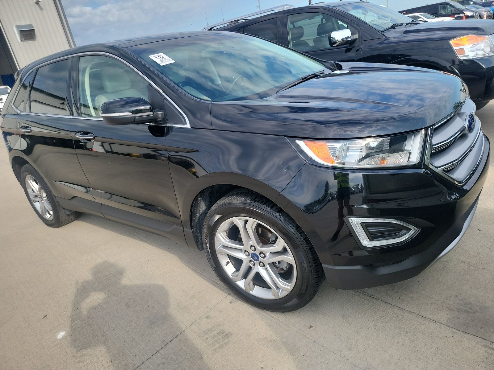 2016 Ford Edge Titanium FWD