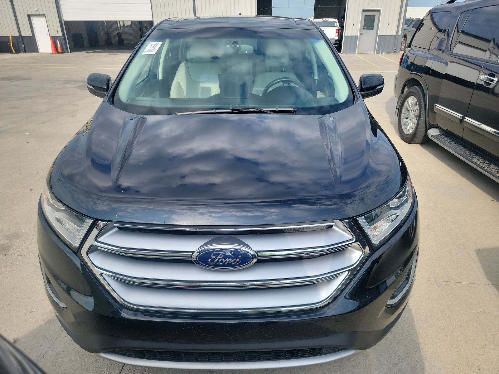 2016 Ford Edge Titanium FWD