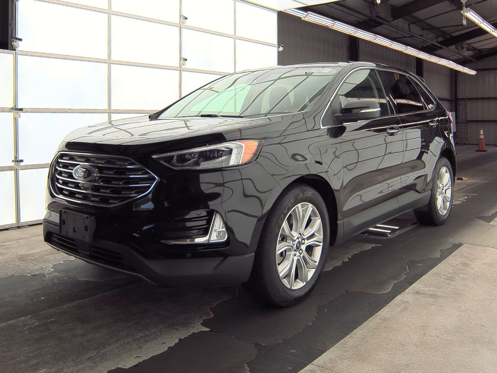 2022 Ford Edge Titanium AWD