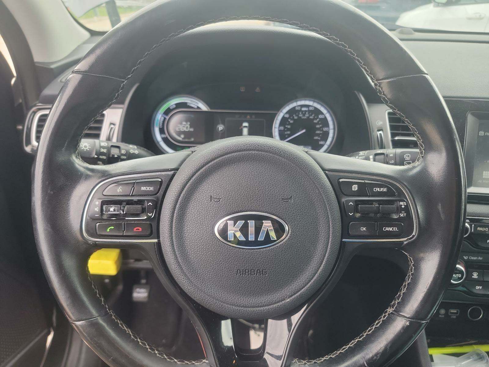 2017 Kia Niro EX FWD