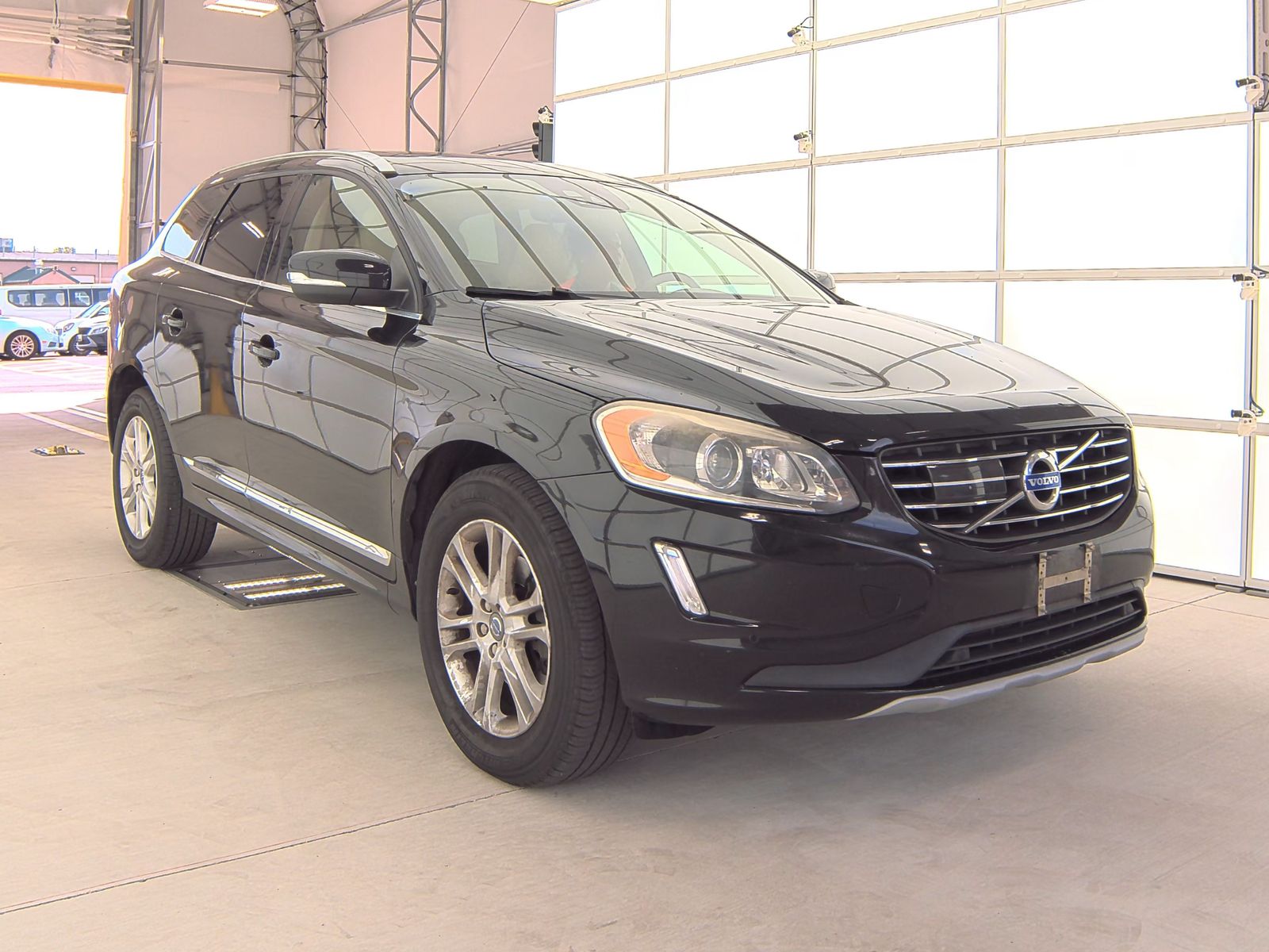 2016 Volvo XC60 T5 Platinum AWD