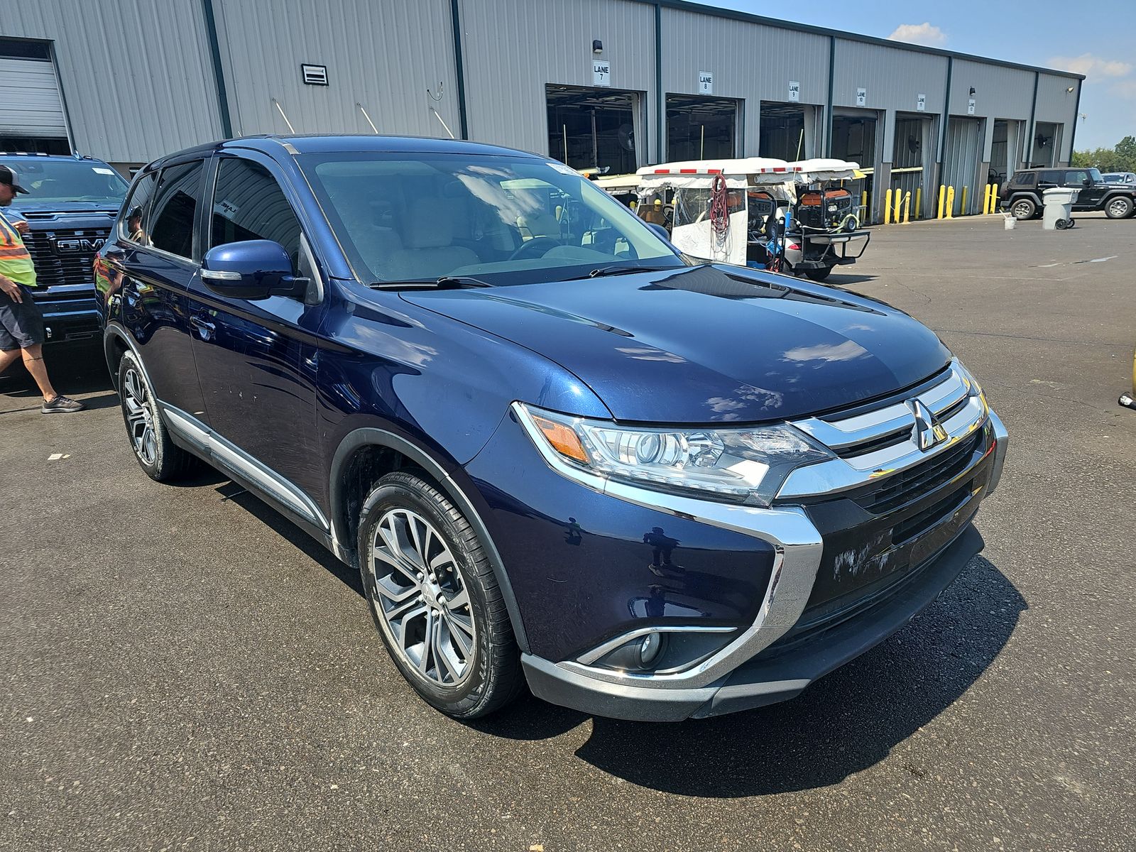 2016 Mitsubishi Outlander SE FWD