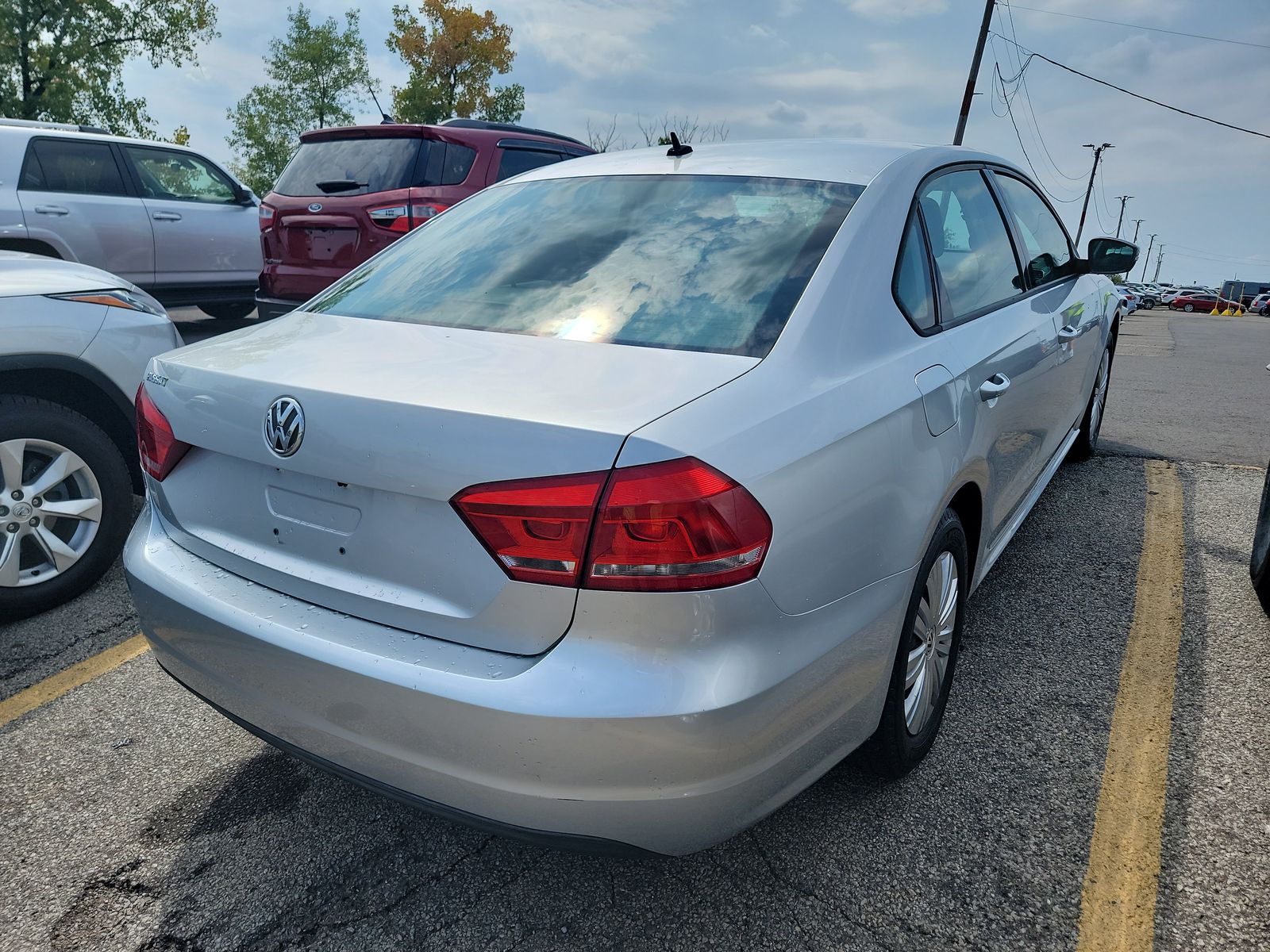 2014 Volkswagen Passat 2.5L S FWD