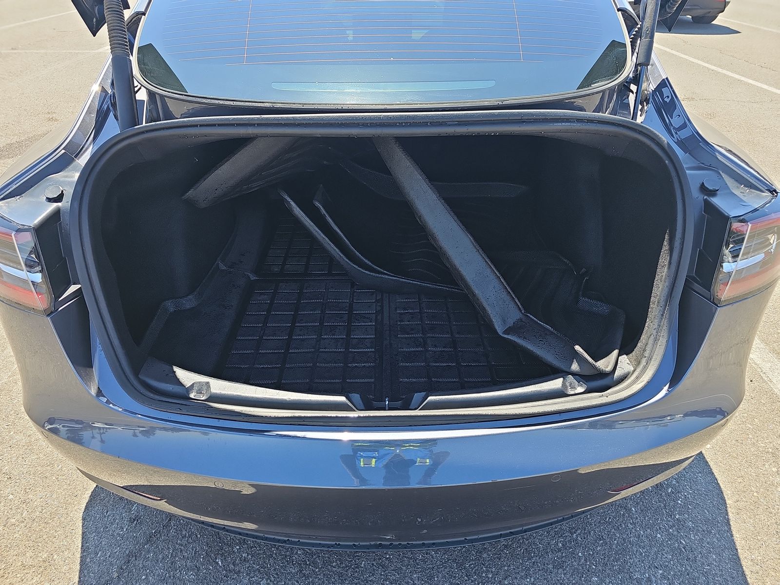 2022 Tesla Model 3 Long Range AWD