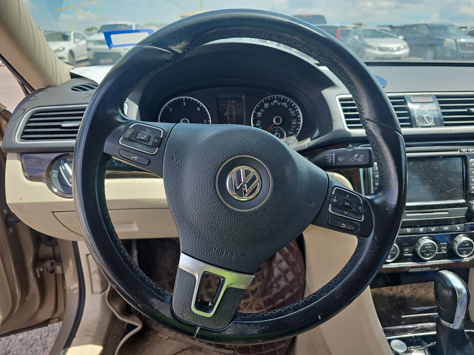 2015 Volkswagen Passat 2.0L TDI SEL Premium FWD