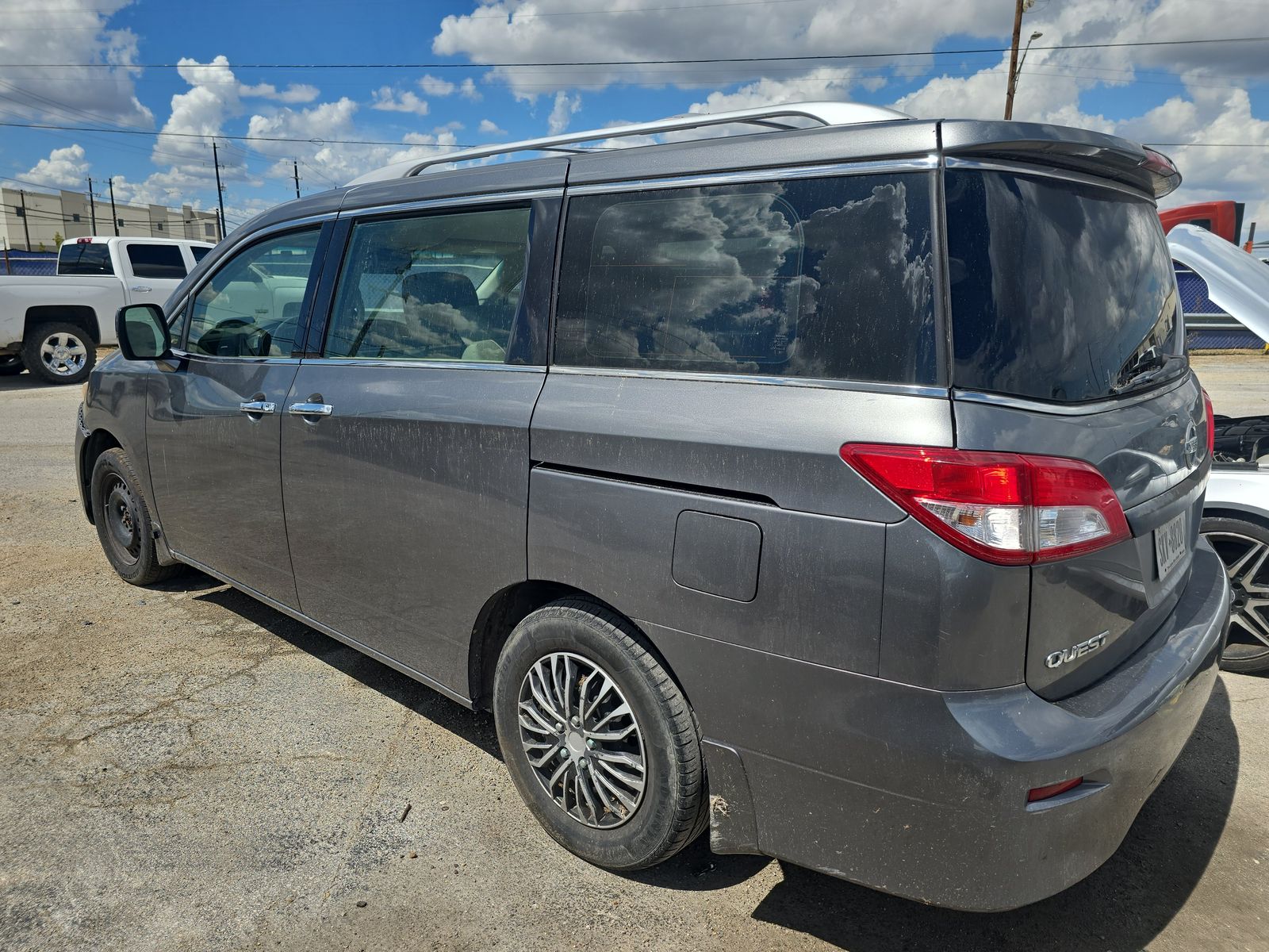 2014 Nissan Quest S FWD