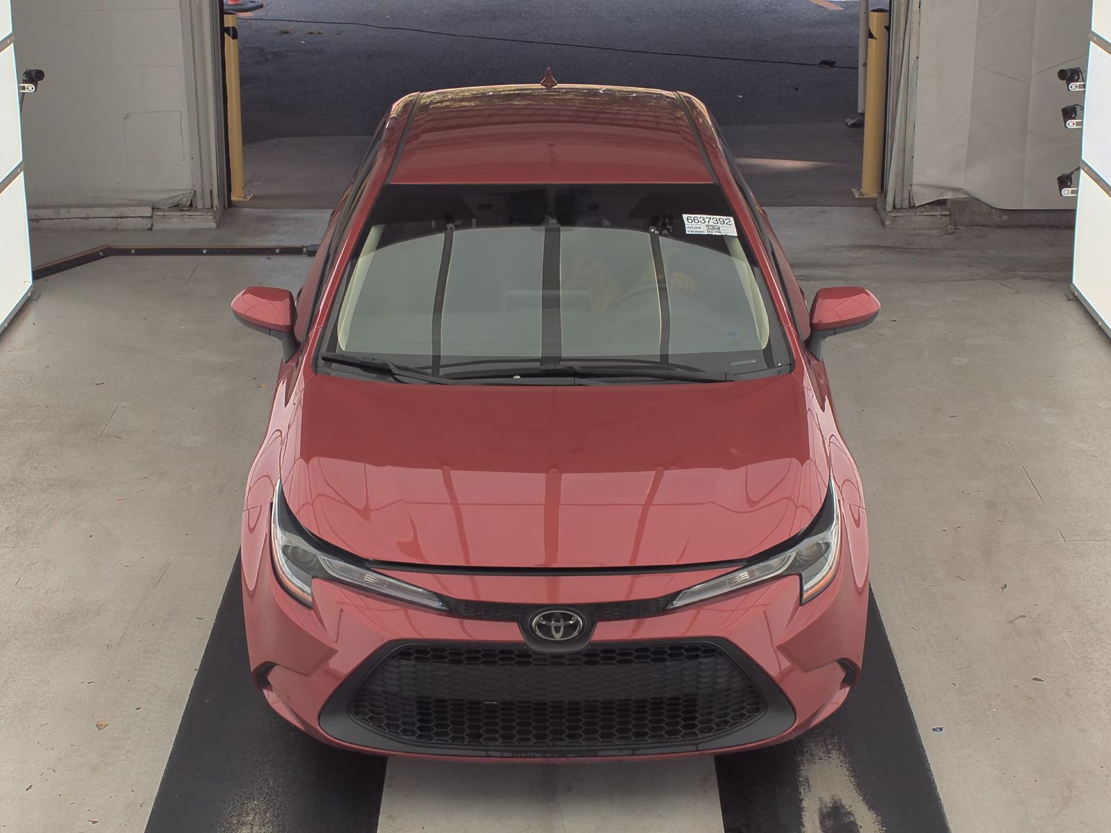 2021 Toyota Corolla LE FWD