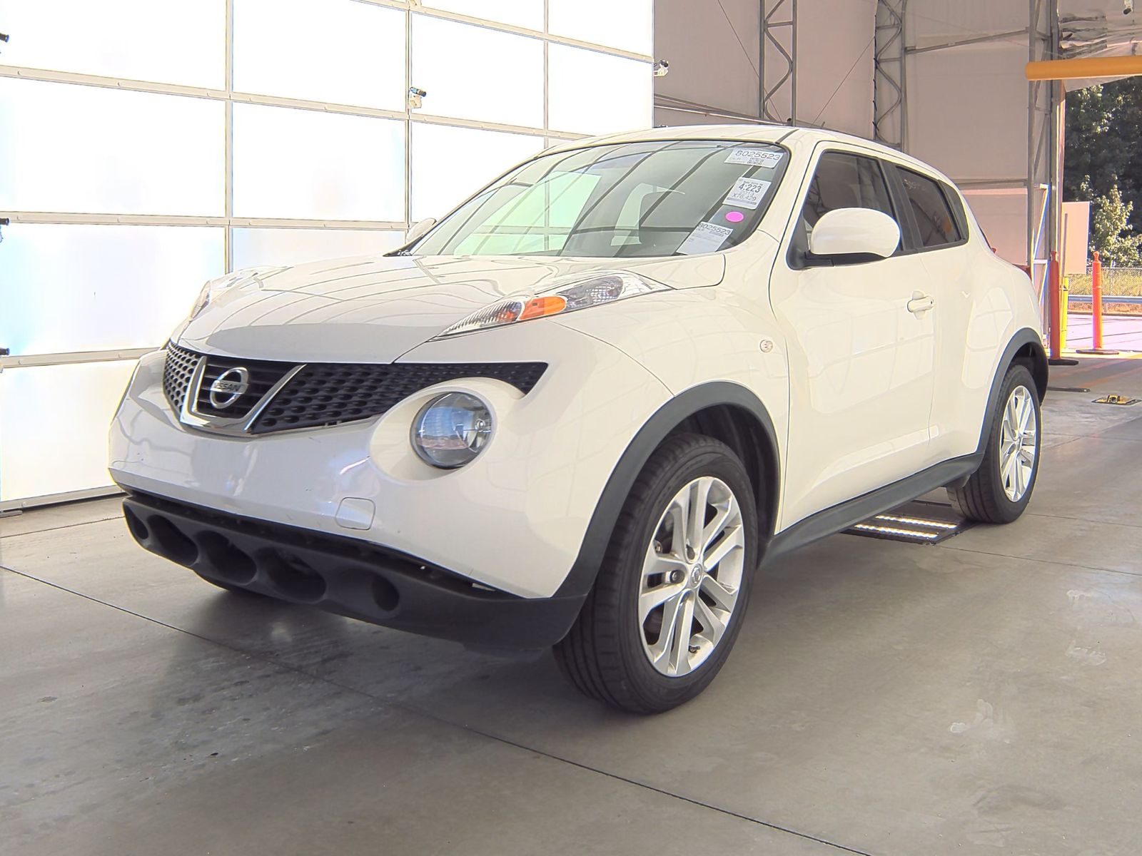 2013 Nissan JUKE SV FWD