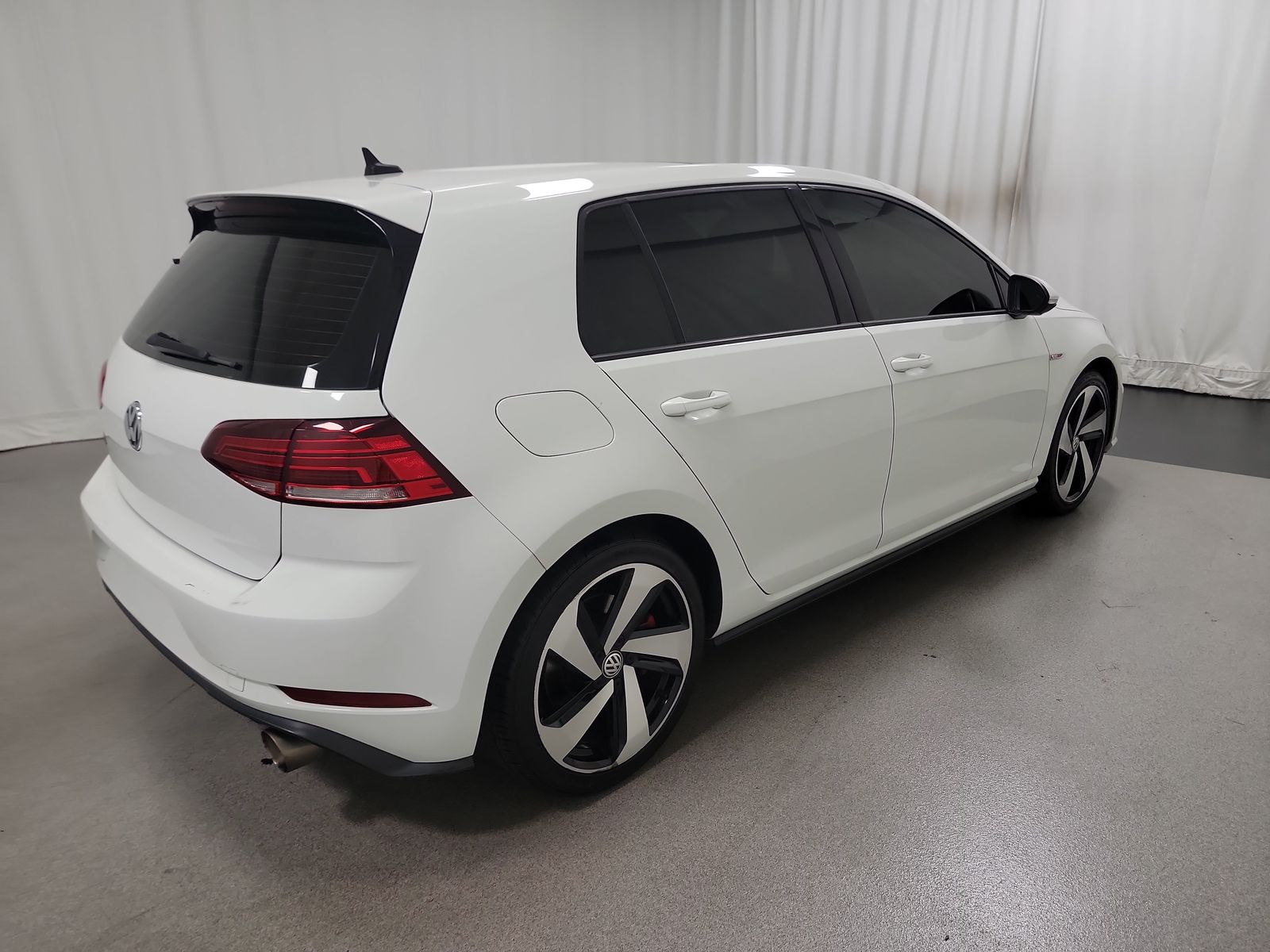 2019 Volkswagen Golf GTI 2.0T SE FWD