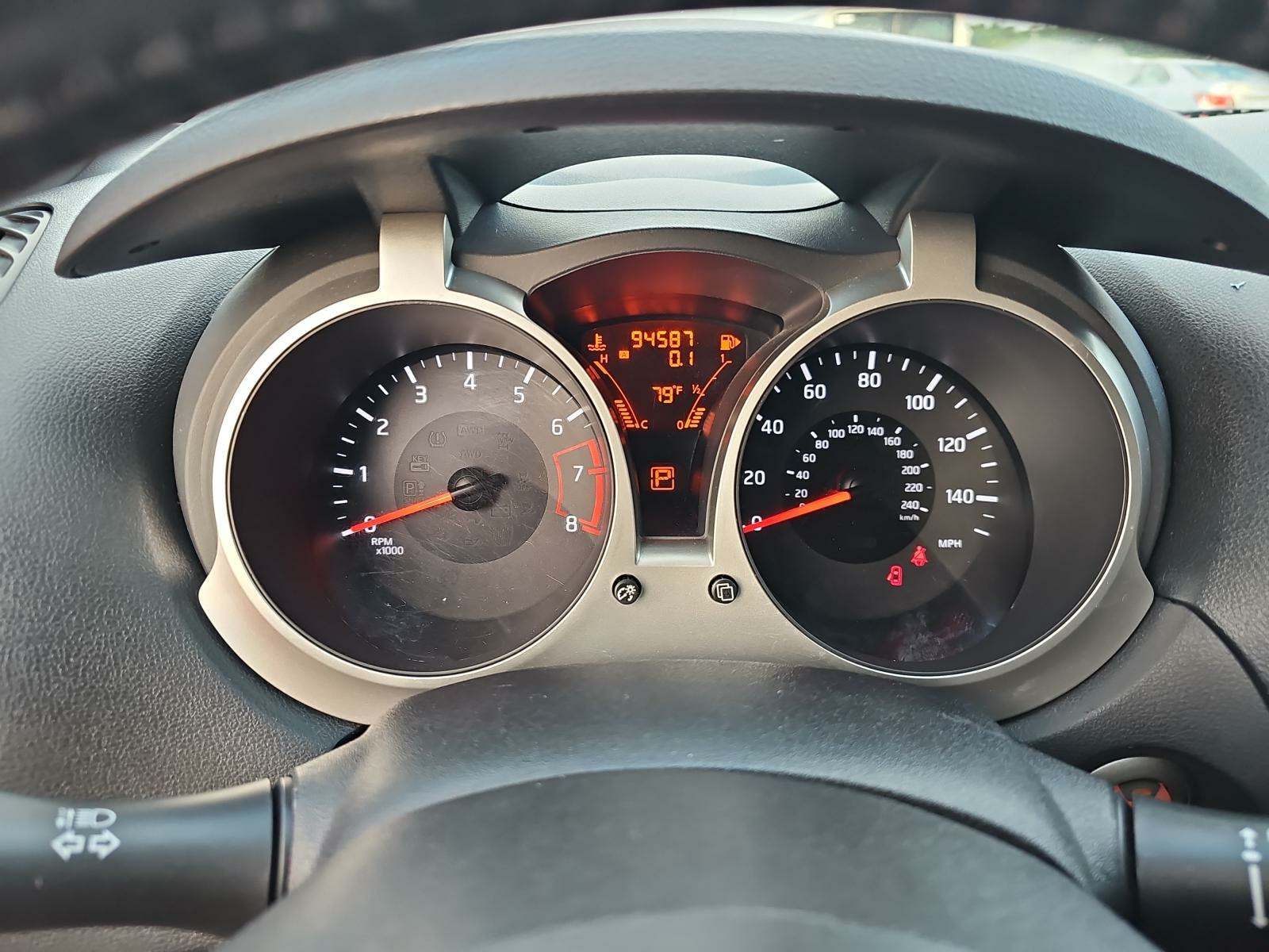 2015 Nissan JUKE SV AWD