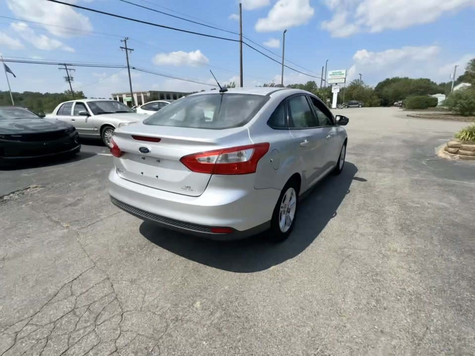 2014 Ford Focus SE FWD