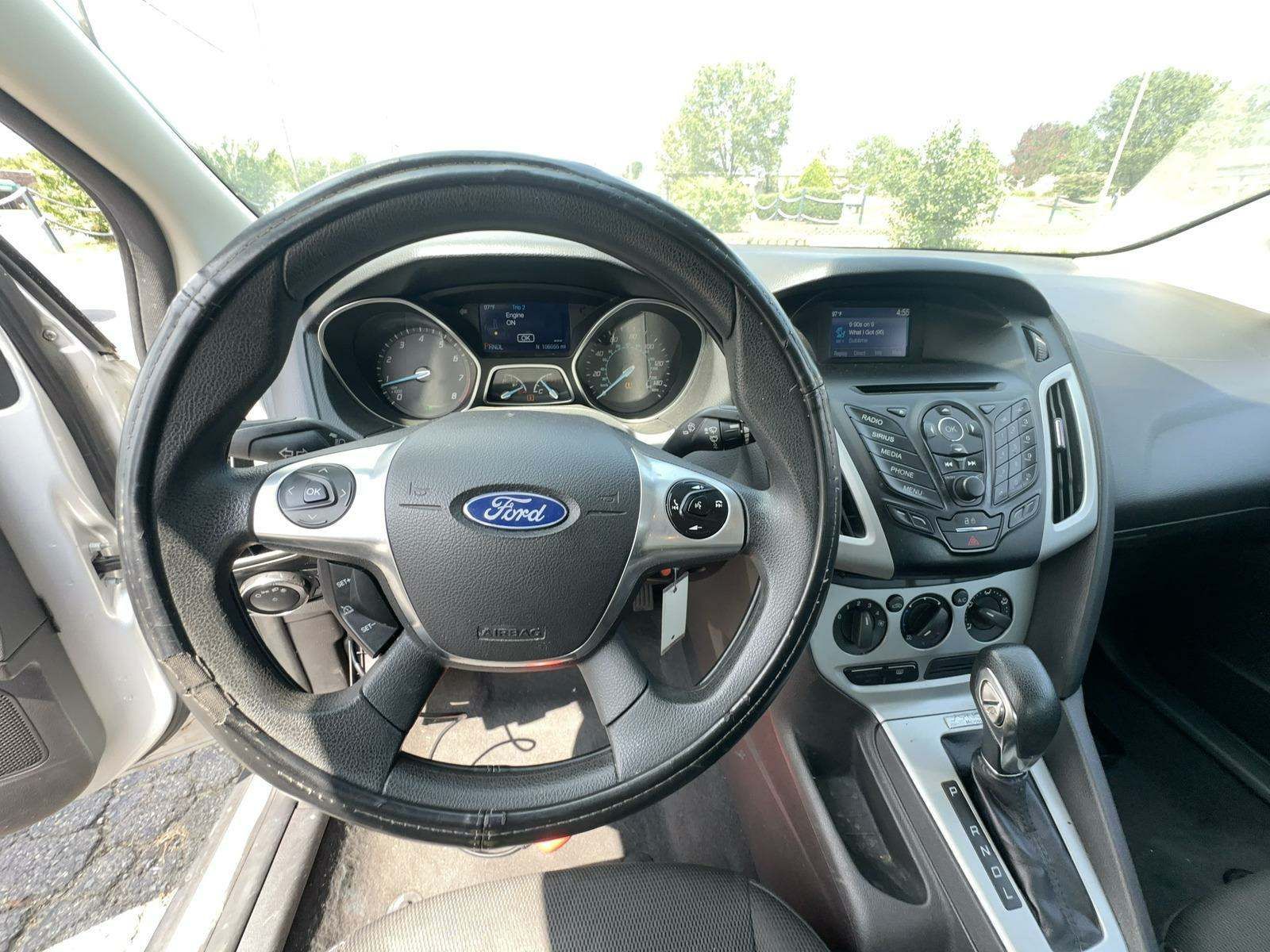 2014 Ford Focus SE FWD