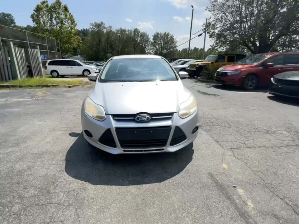 2014 Ford Focus SE FWD