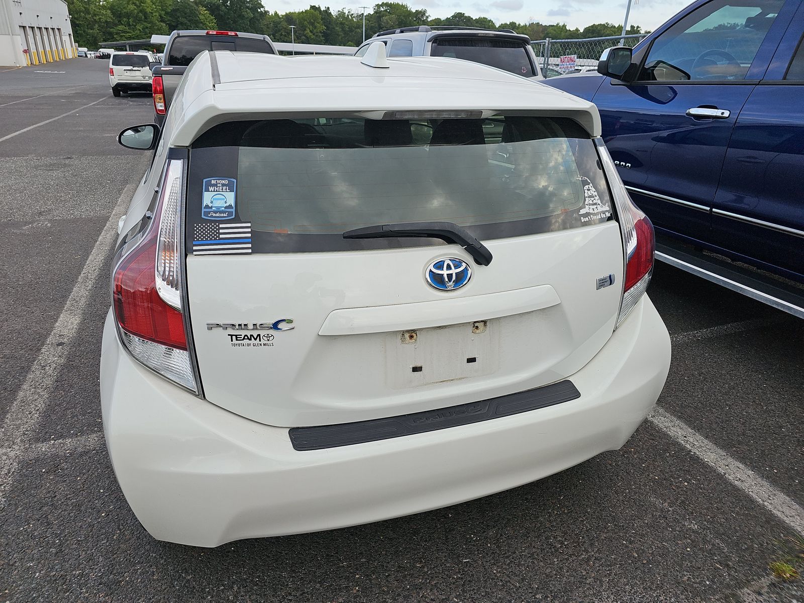 2015 Toyota Prius c Three FWD