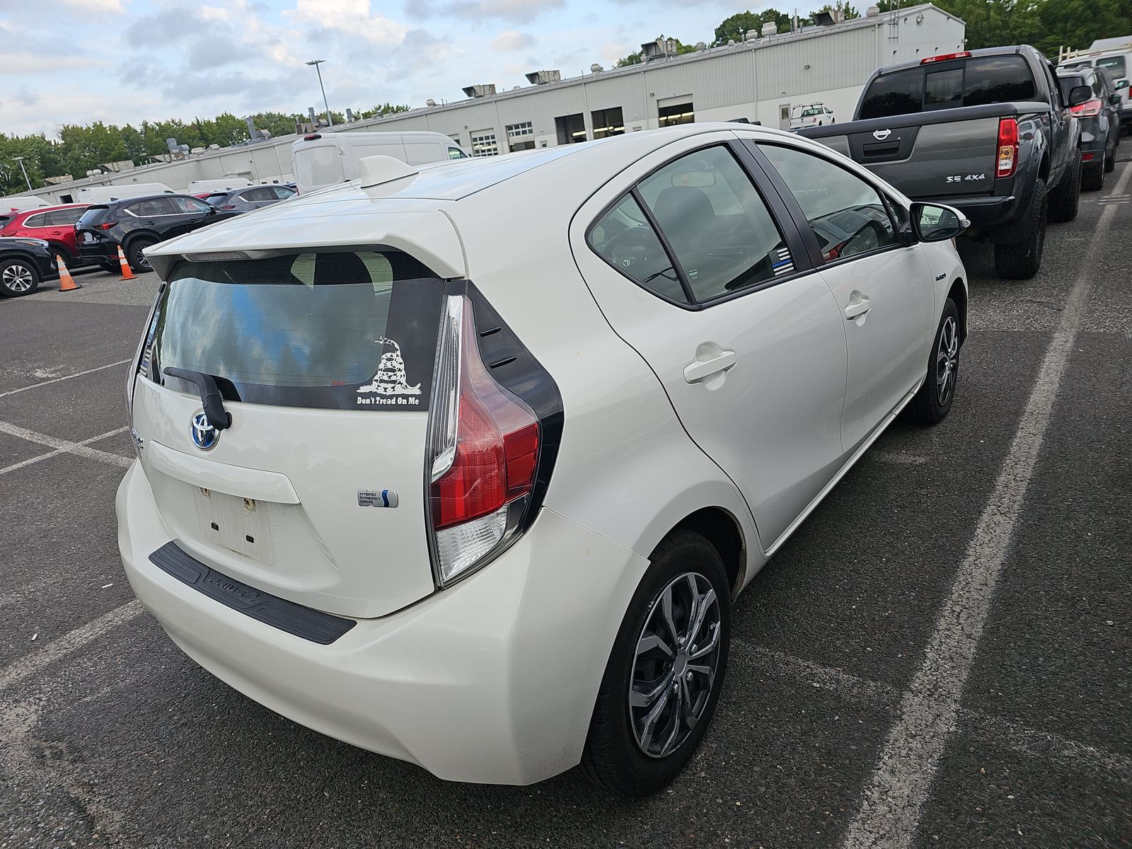 2015 Toyota Prius c Three FWD