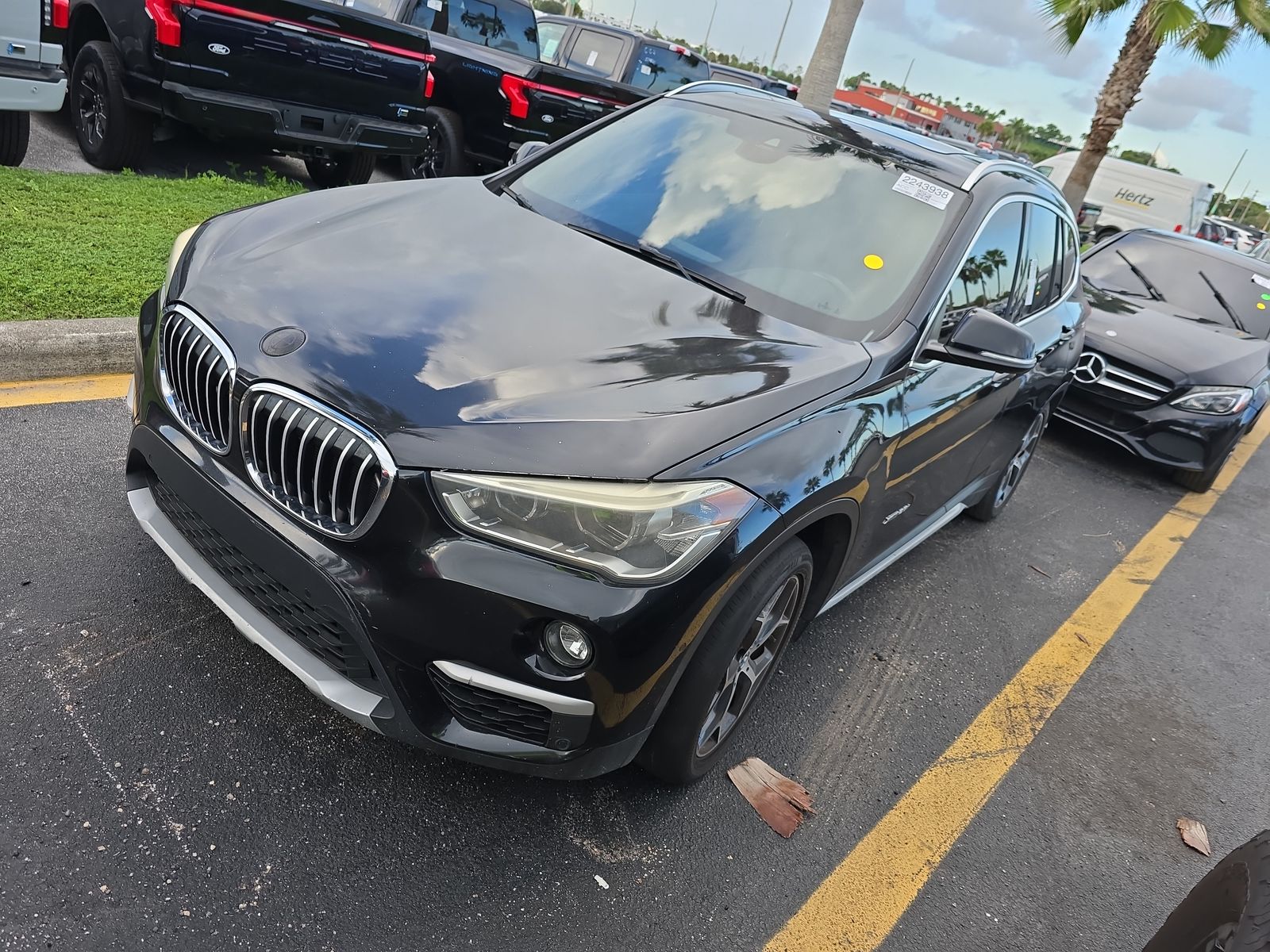 2017 BMW X1 Sports Activity Vehicle xDrive28i LUXURY LINE