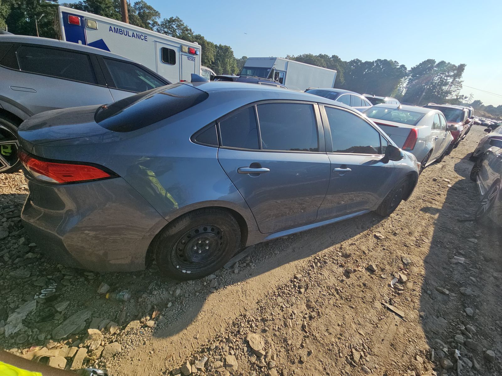 2020 Toyota Corolla LE FWD