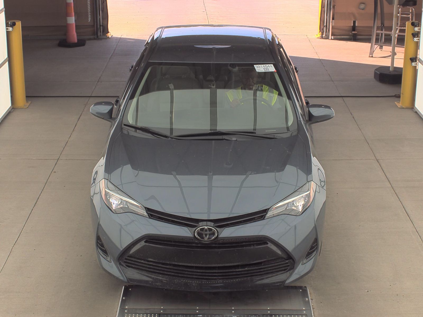 2018 Toyota Corolla LE FWD