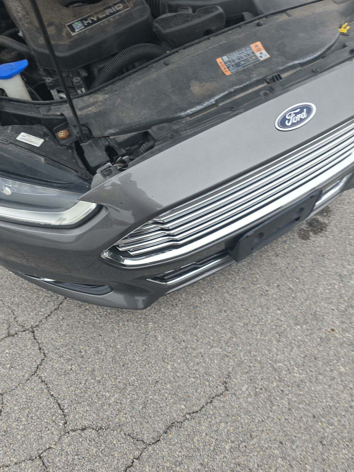 2014 Ford Fusion Hybrid Titanium FWD