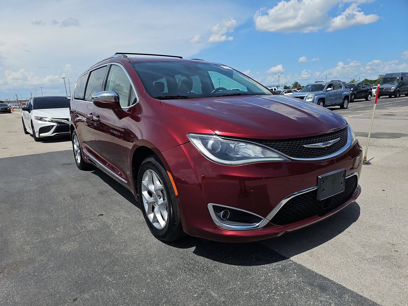 2020 Chrysler Pacifica Limited FWD