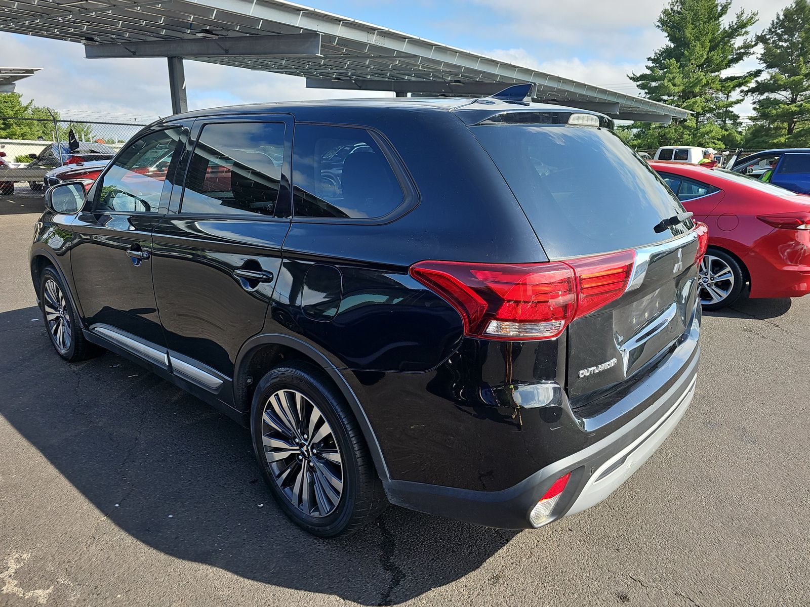 2020 Mitsubishi Outlander ES FWD