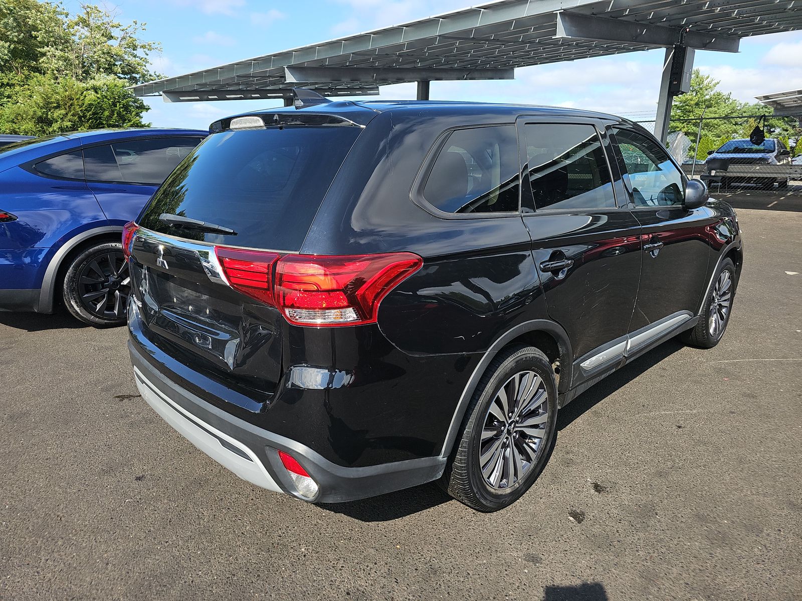 2020 Mitsubishi Outlander ES FWD