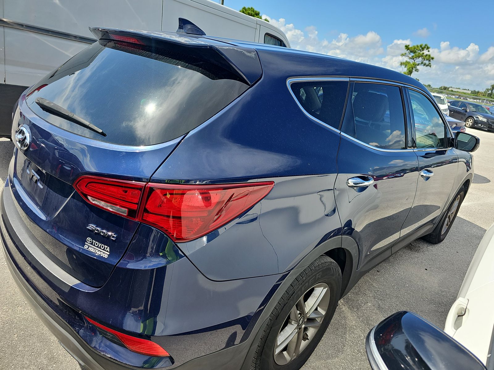 2017 Hyundai Santa Fe Sport Base FWD