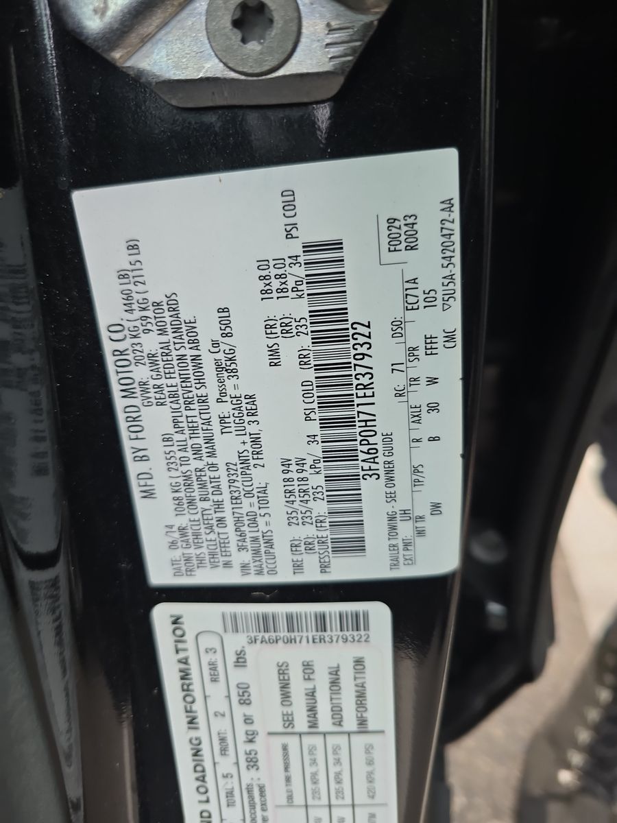 2014 Ford Fusion SE FWD