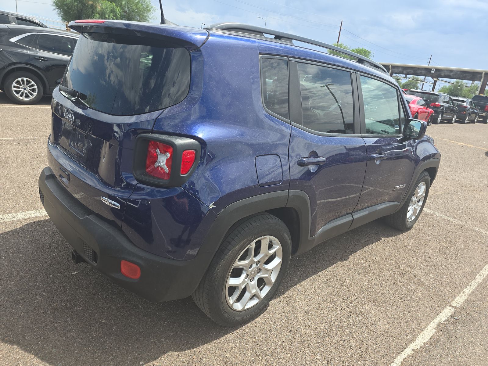 2018 Jeep Renegade Latitude FWD