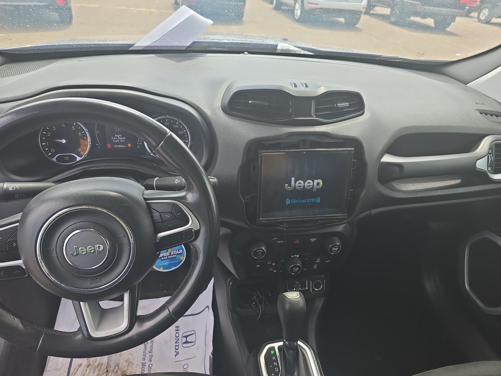 2018 Jeep Renegade Latitude FWD