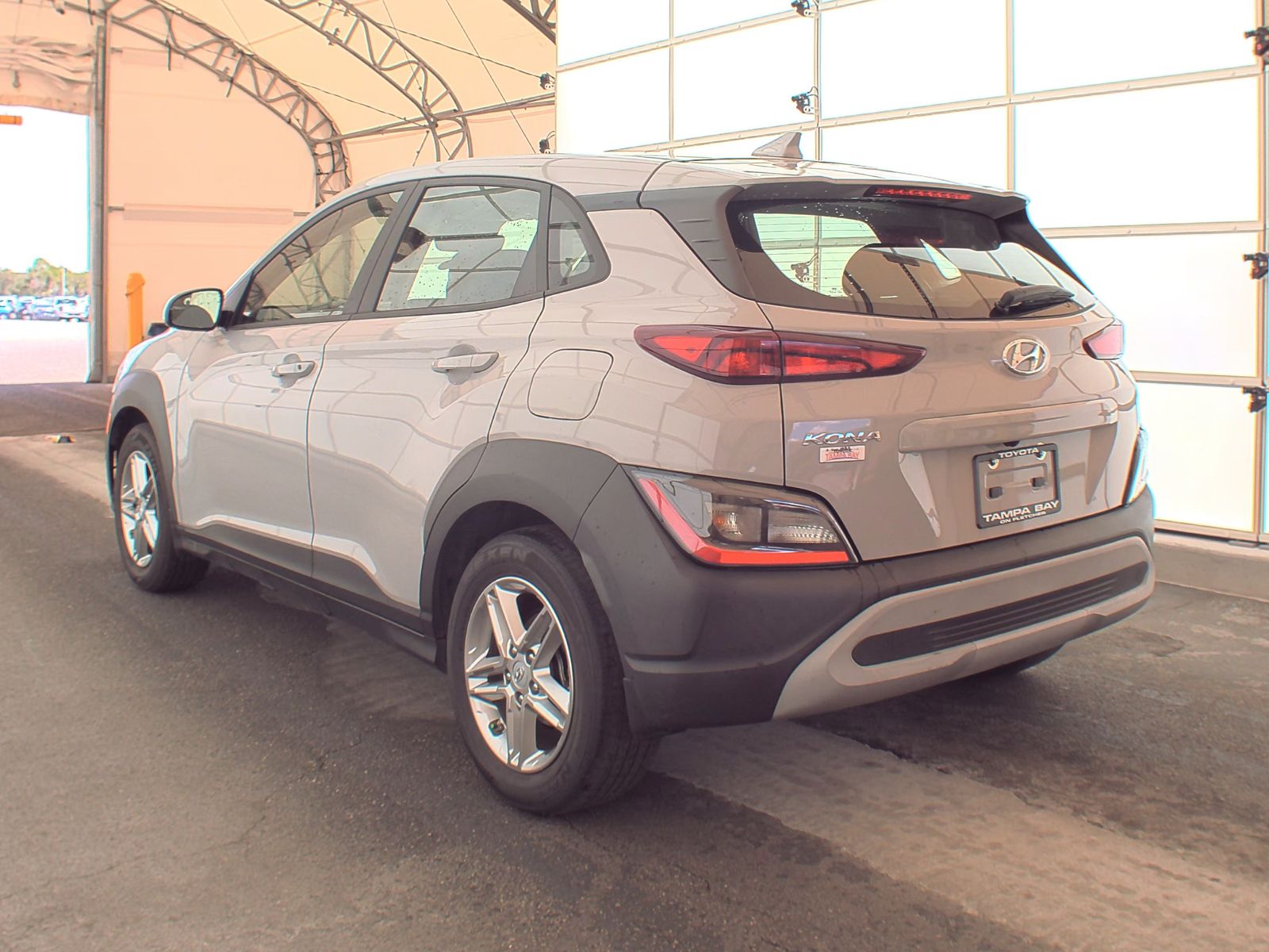 2022 Hyundai Kona SE FWD