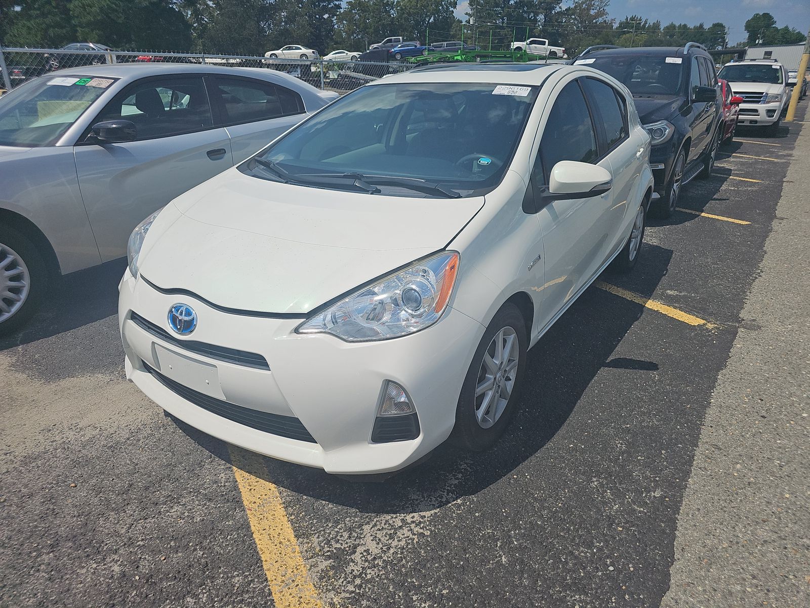 2014 Toyota Prius c Three FWD