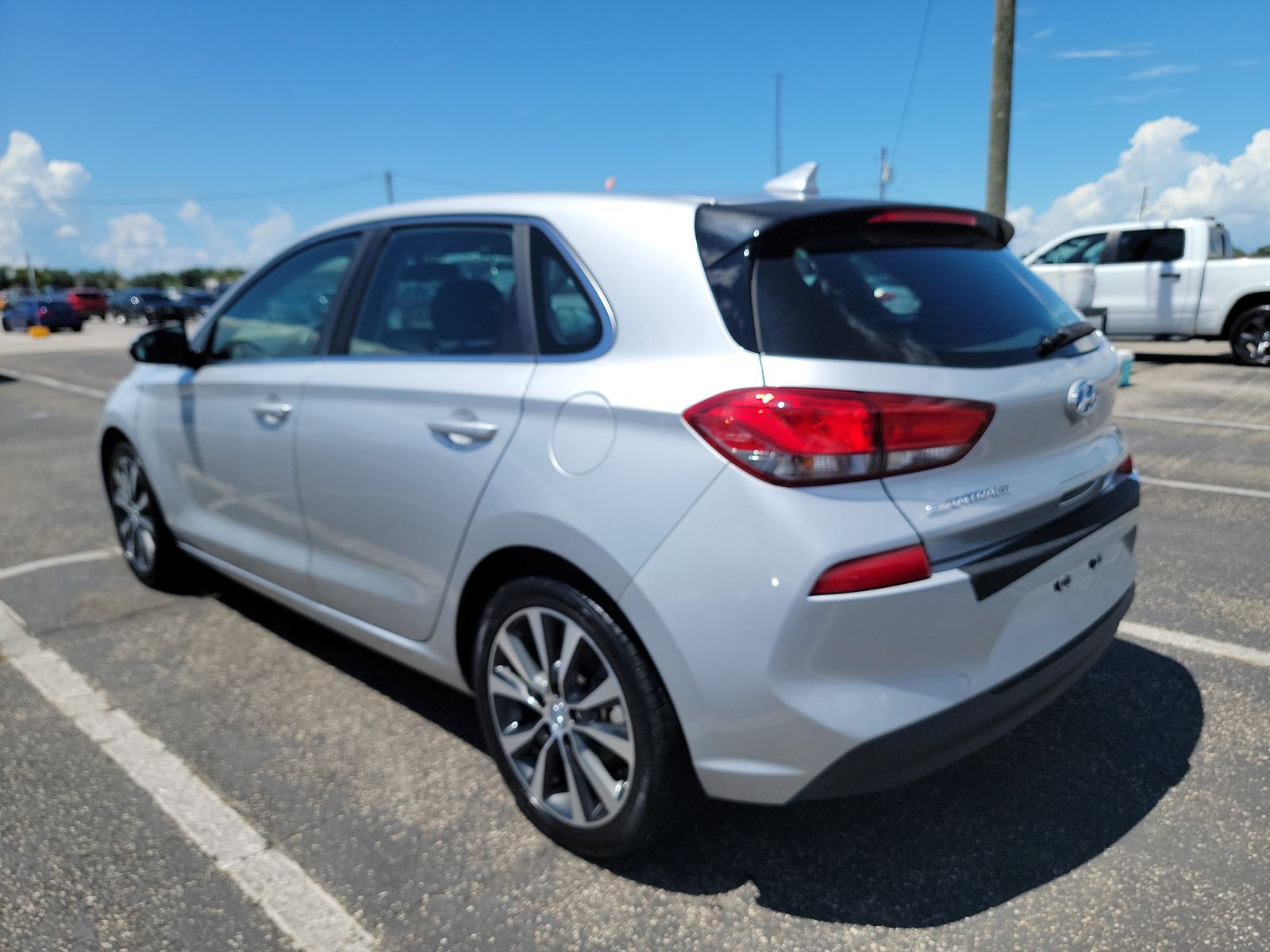 2019 Hyundai Elantra GT FWD