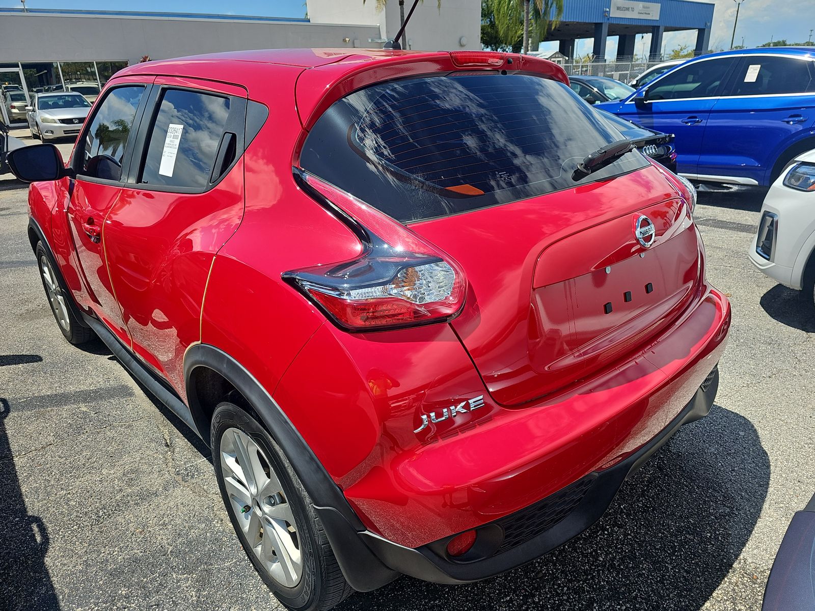 2016 Nissan JUKE S FWD