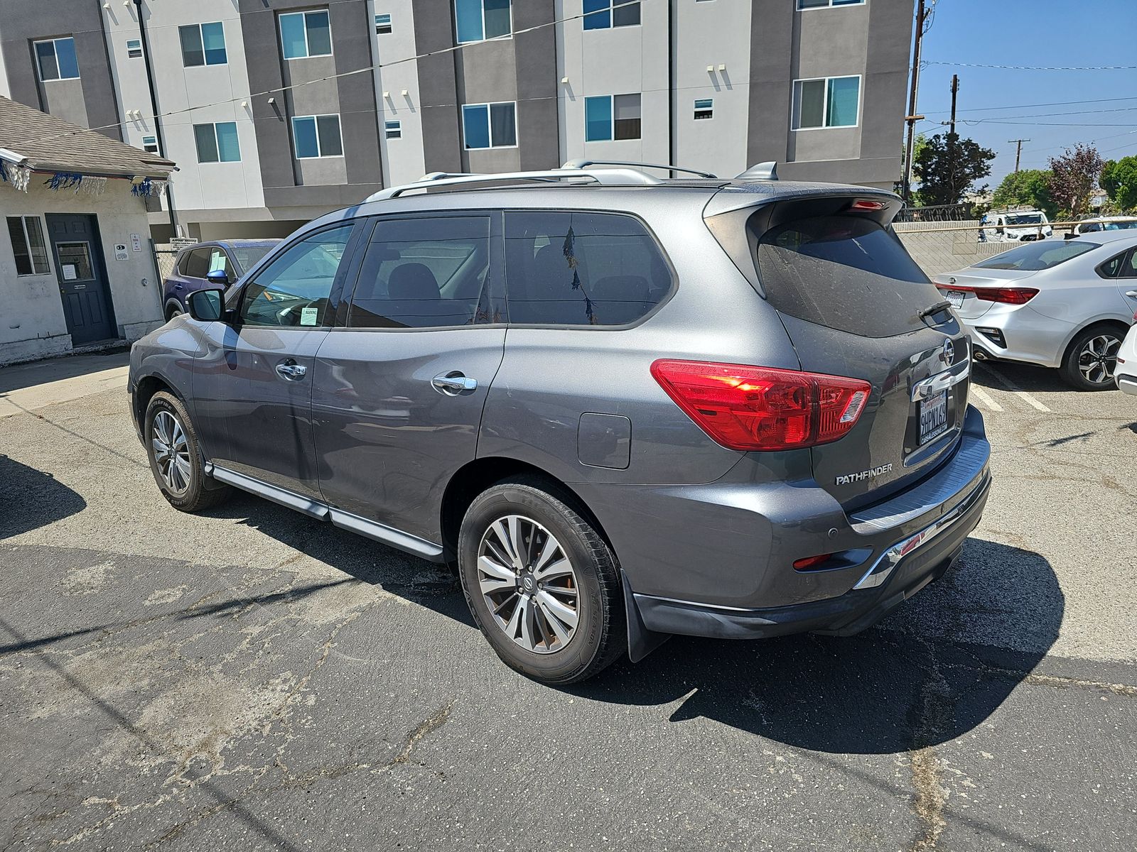 2020 Nissan Pathfinder S AWD