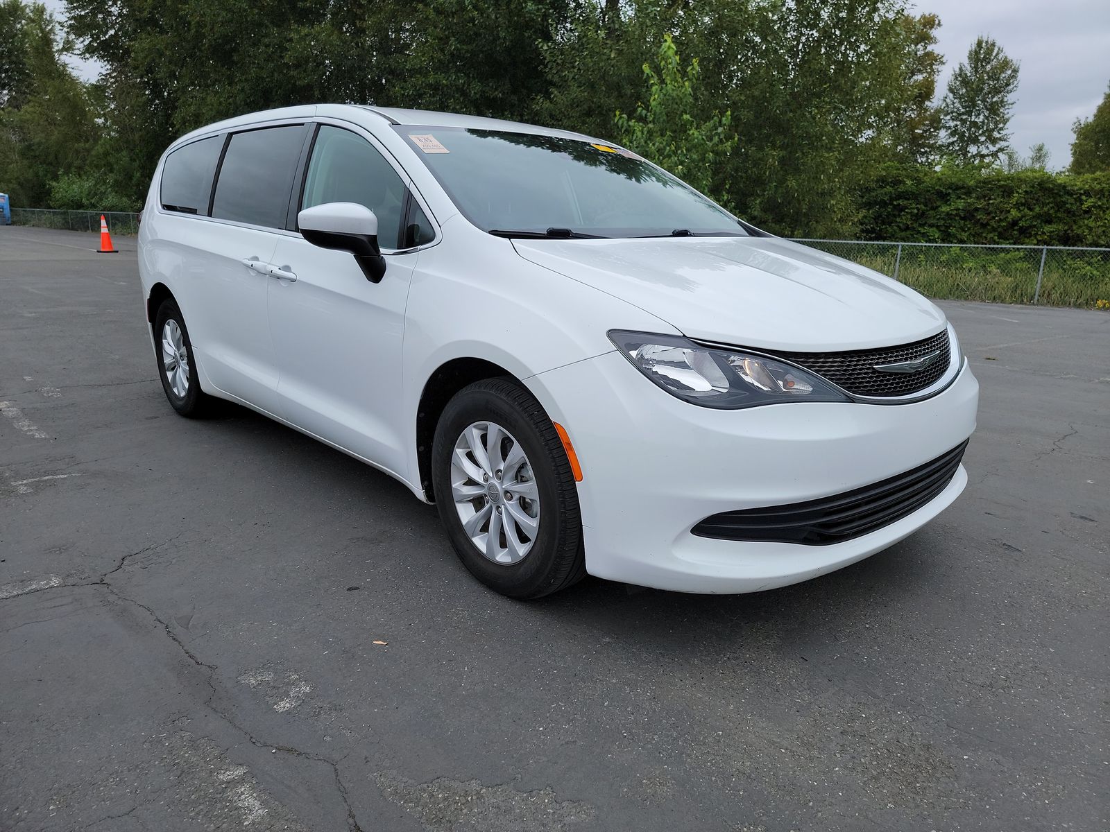 2017 Chrysler Pacifica Touring FWD