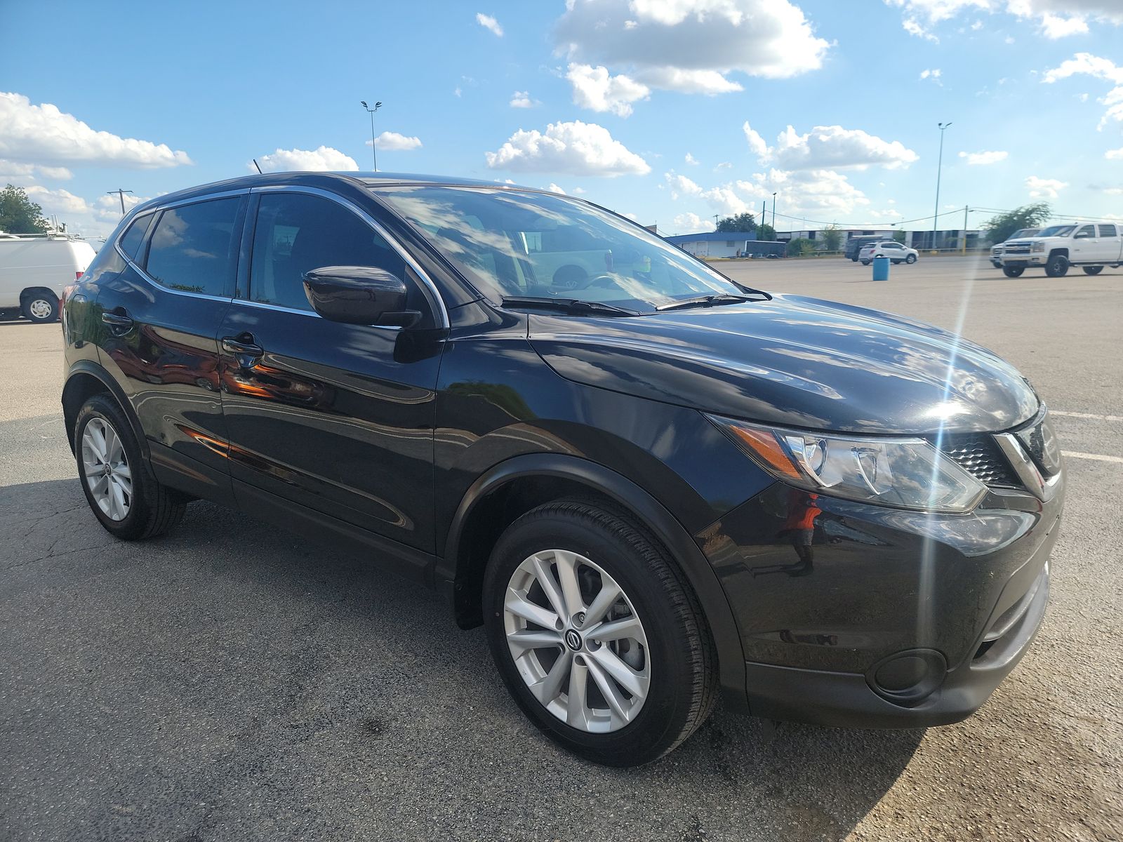 2019 Nissan Rogue Sport S FWD