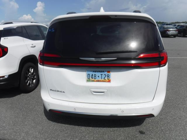 2022 Chrysler Pacifica Touring L FWD