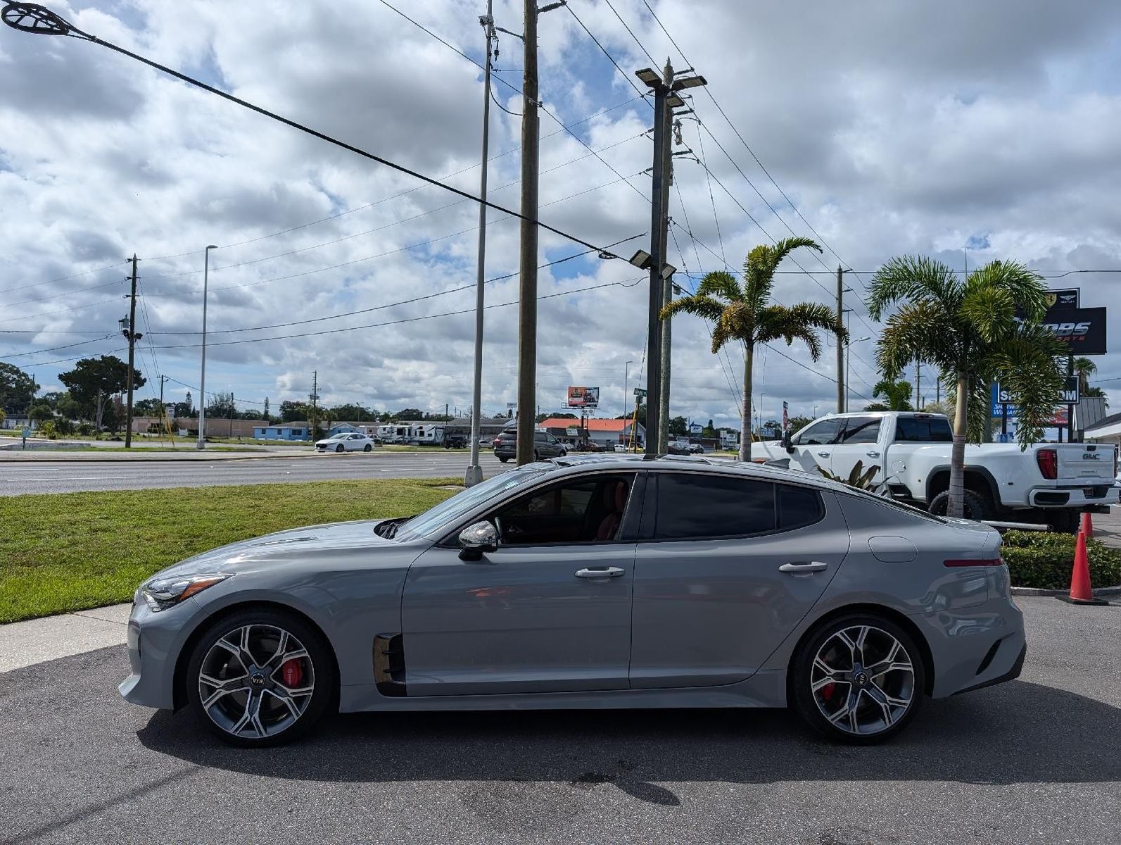 2019 Kia Stinger GT1 RWD