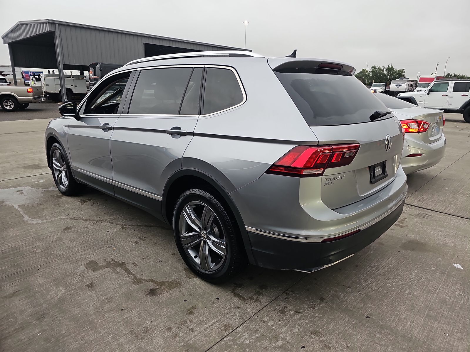 2020 Volkswagen Tiguan 2.0T SEL FWD