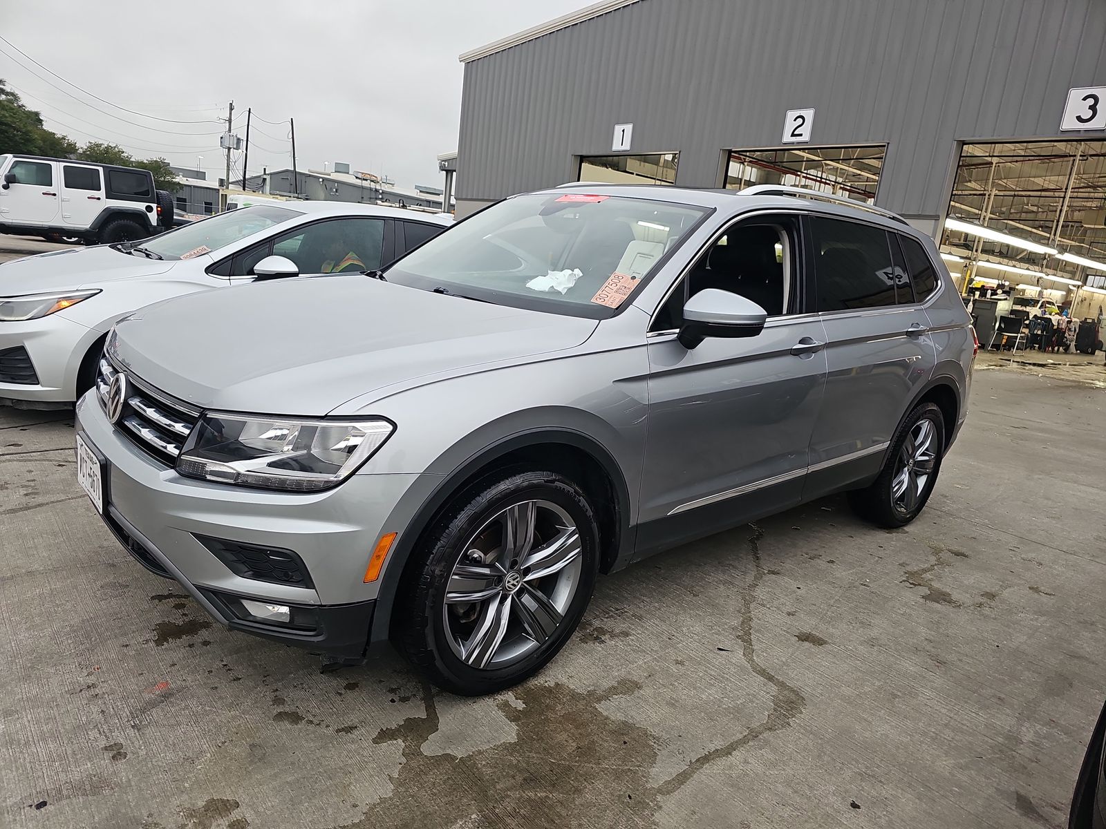 2020 Volkswagen Tiguan 2.0T SEL FWD