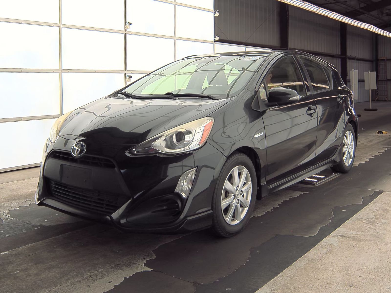 2017 Toyota Prius c Two FWD