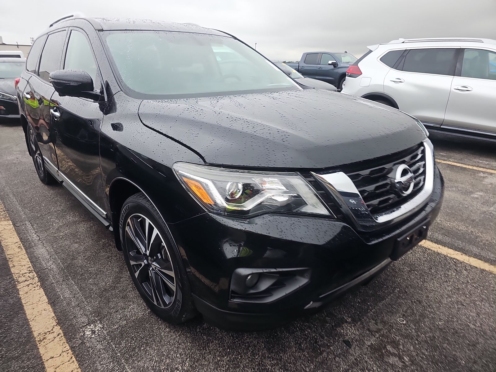 2017 Nissan Pathfinder Platinum AWD