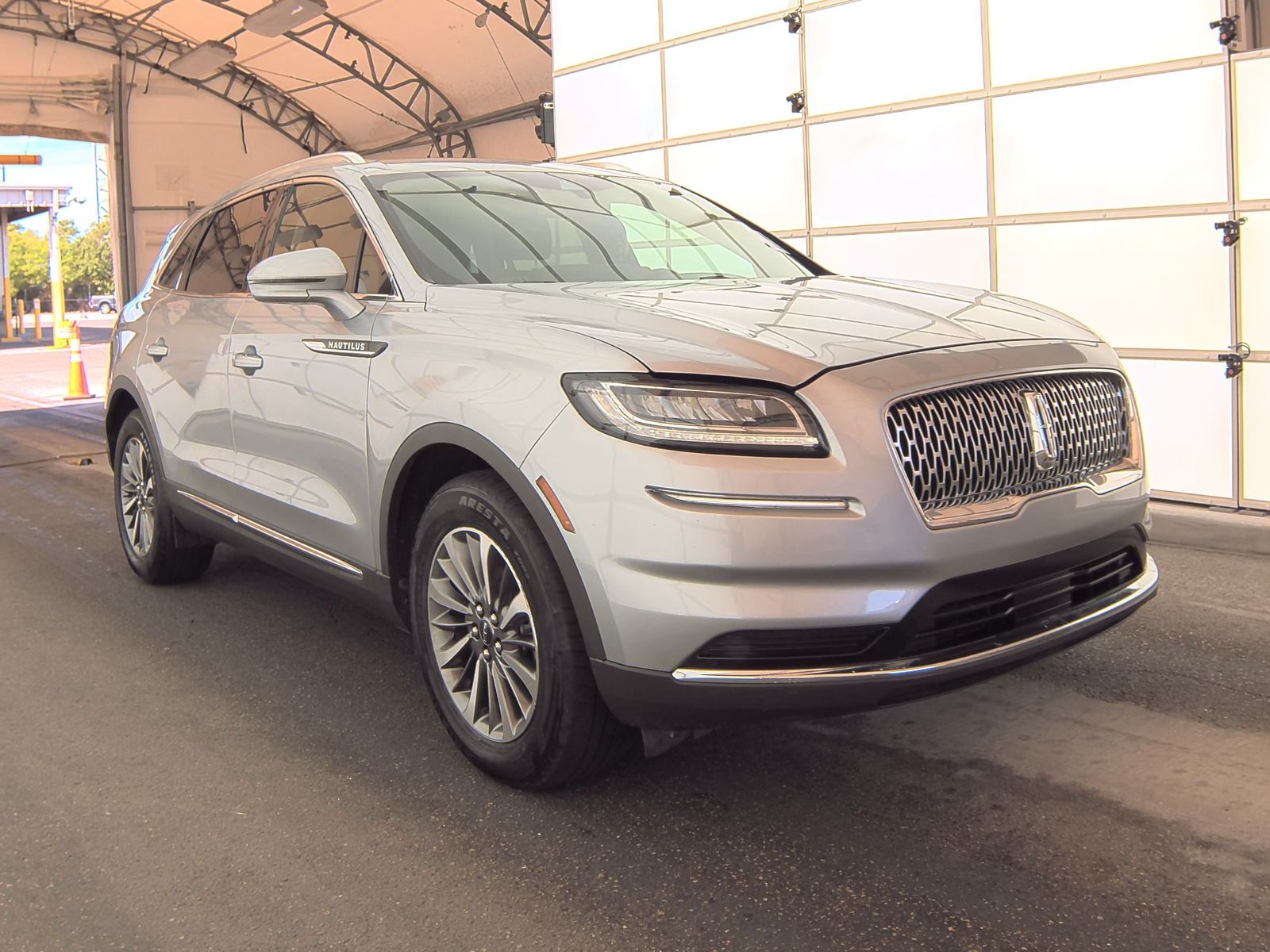 2021 Lincoln Nautilus Standard FWD