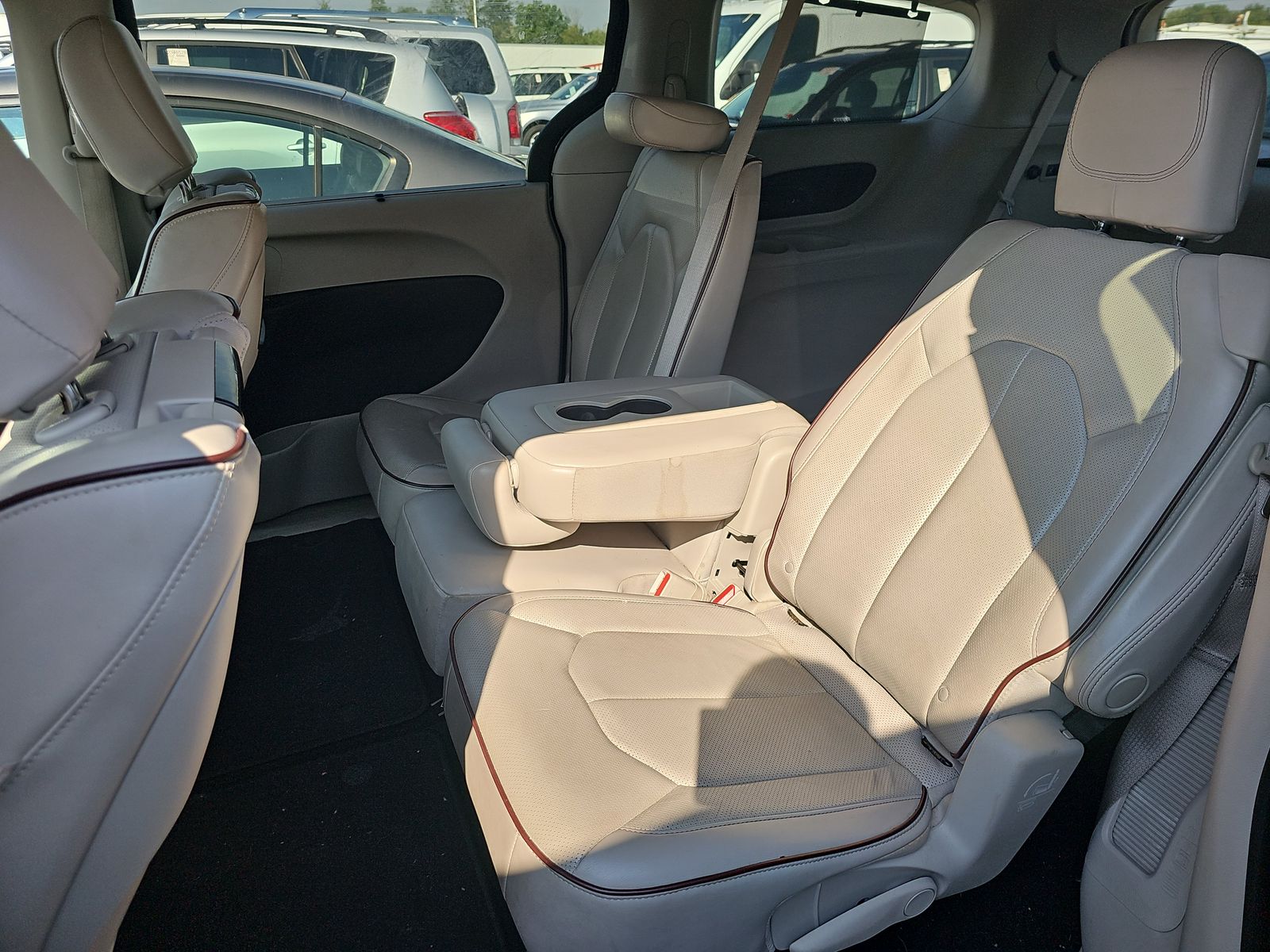 2017 Chrysler Pacifica Limited FWD